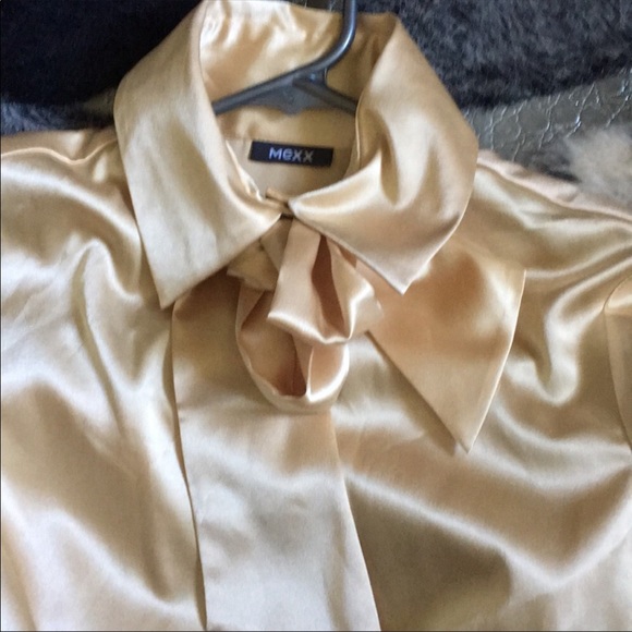 MEXX | Silk Satin Style Tie-Front Blouse - Picture 3 of 6